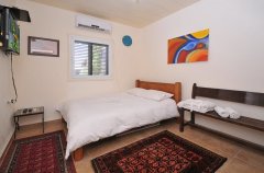 וילה על הקצה 48