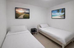 היערה הלבנה 12