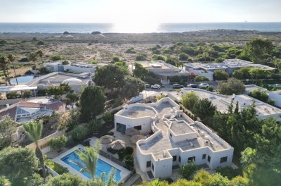 אחוזת קיסריה 13