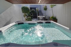 וילה AQUA בוטיק 42