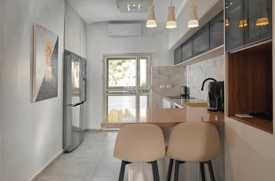 אחוזה על המים 17