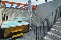 וילה טיבריוס 73